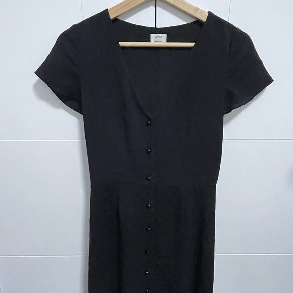Aritzia Wilfred Nazaire Dress - Picture 3 of 3